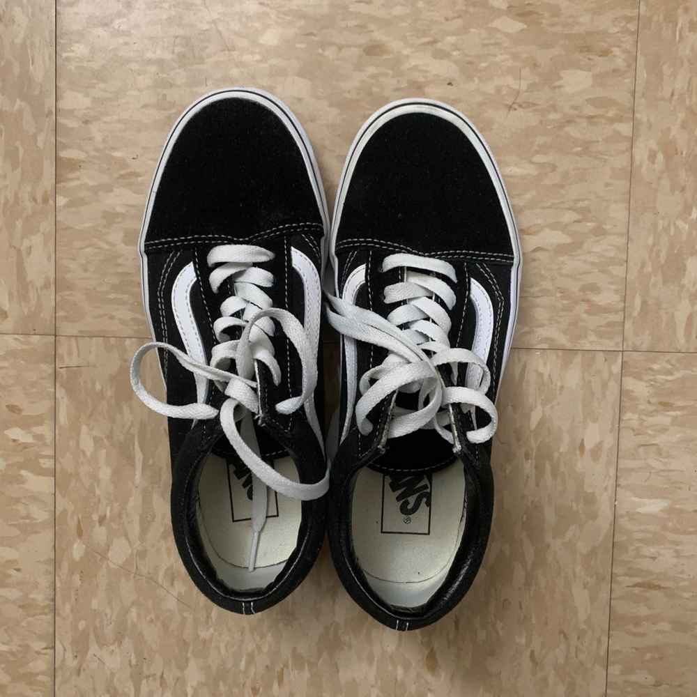 Vans | Classic Sneakers